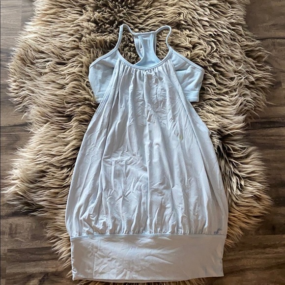 Lululemon no limits tank - Picture 4 of 16